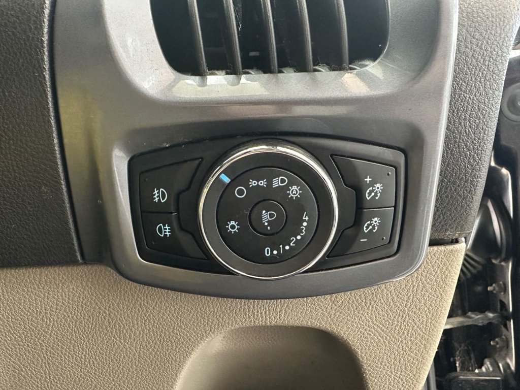 Used Ford Tourneo Custom 2015 for sale - 77952393: Photo 24