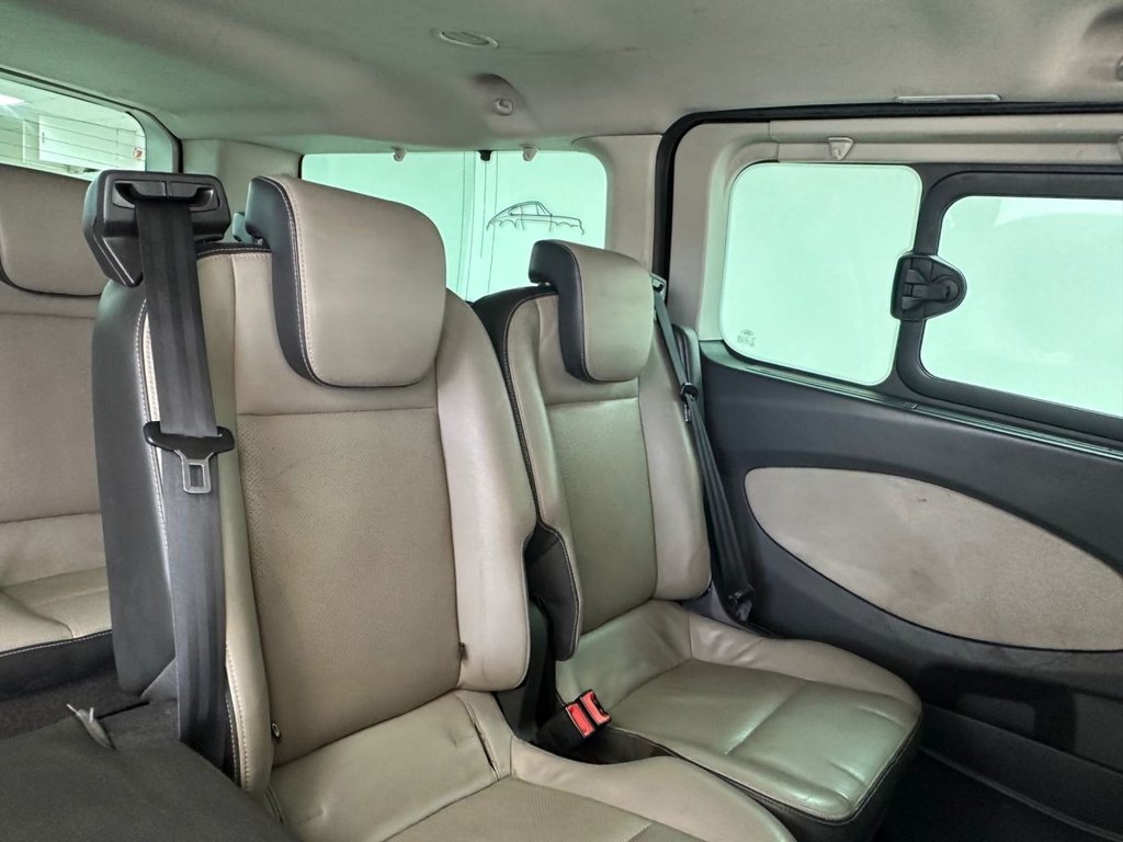 Used Ford Tourneo Custom 2015 for sale - 77952393: Photo 37
