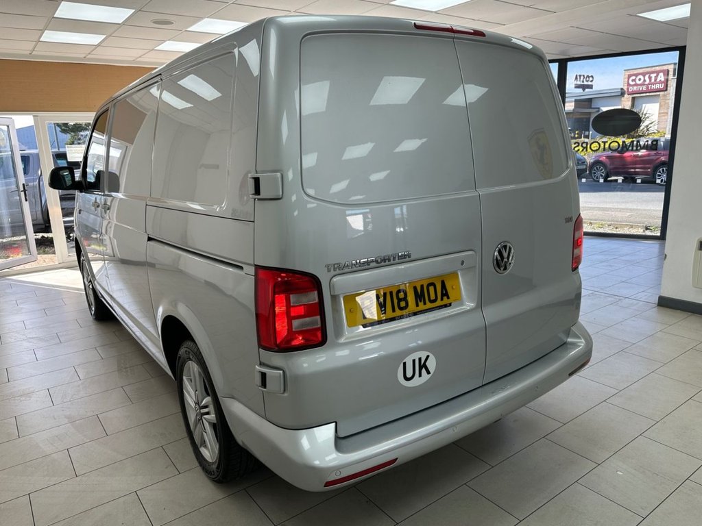 Used Volkswagen Transporter 2018 for sale - 78110671: Photo 14