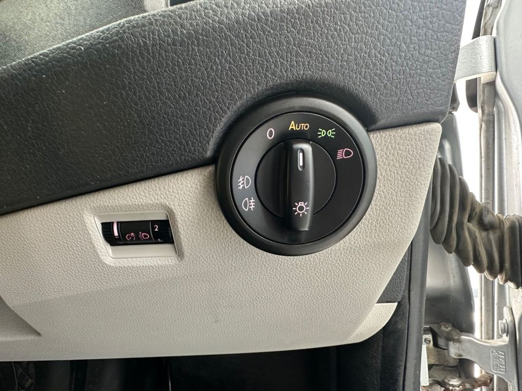 Used Volkswagen Transporter 2018 for sale - 78110671: Photo 33