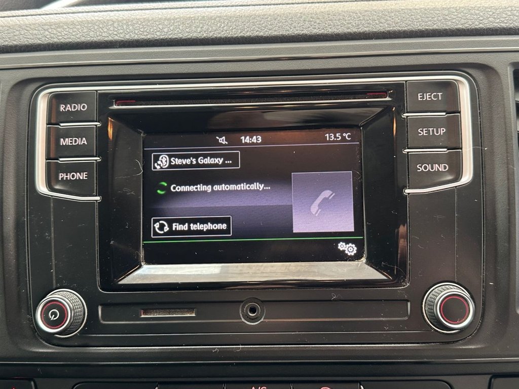 Used Volkswagen Transporter 2018 for sale - 78110671: Photo 48