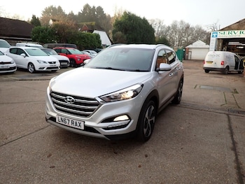 Used Hyundai TUCSON 2017 for sale - 76973771: Photo