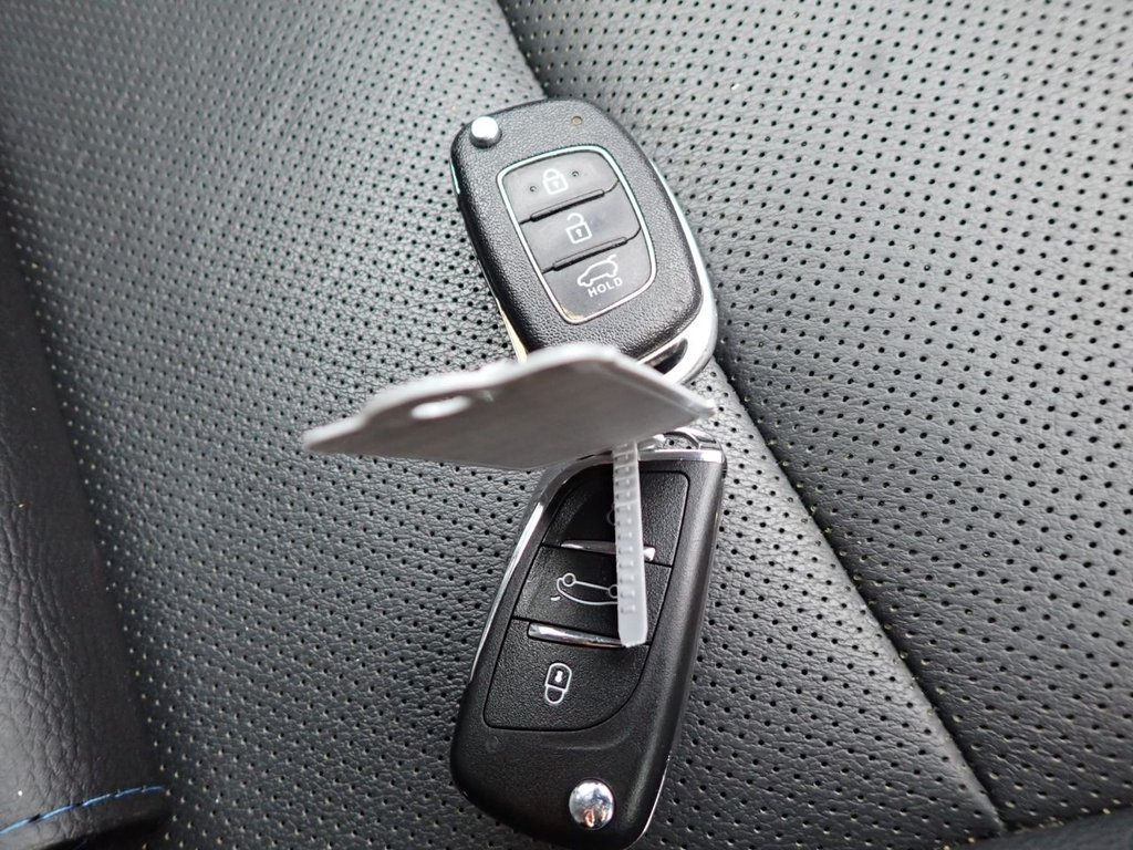 Used Hyundai TUCSON 2017 for sale - 76973771: Photo 5