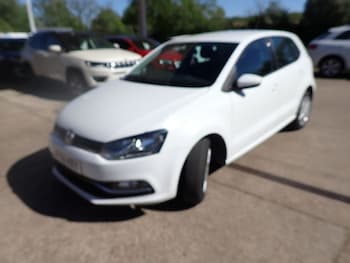 Used Volkswagen Polo 2015 for sale - 78444890: Photo