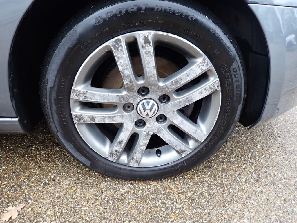 Used Volkswagen Golf 2013 for sale - 76867923: Photo 48