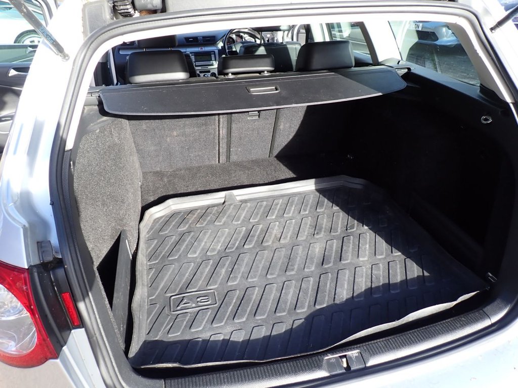 Used Volkswagen Passat 2008 for sale - 76386572: Photo 11