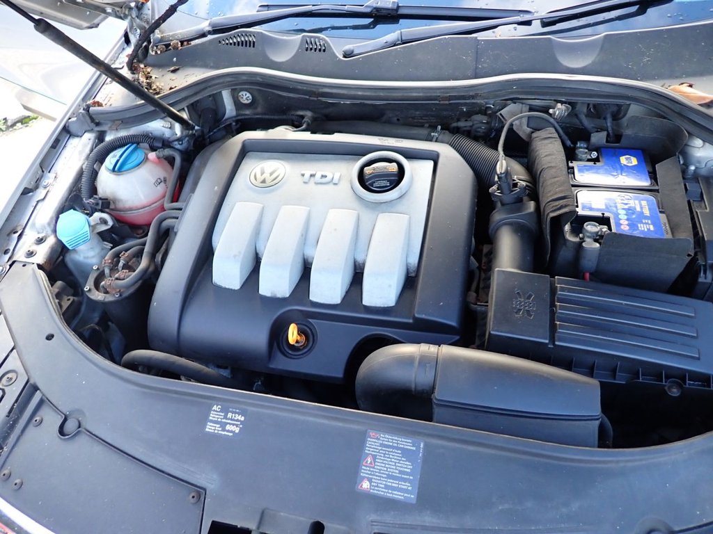 Used Volkswagen Passat 2008 for sale - 76386572: Photo 30