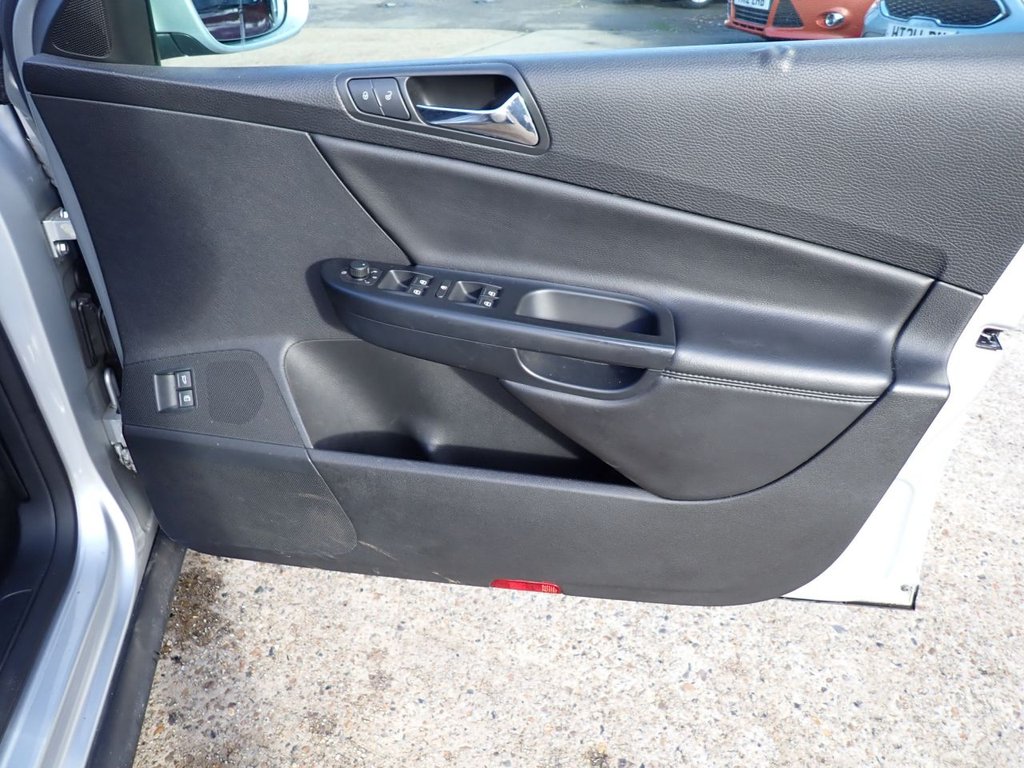 Used Volkswagen Passat 2008 for sale - 76386572: Photo 34