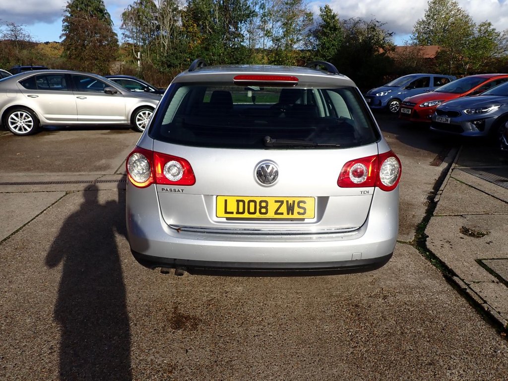 Used Volkswagen Passat 2008 for sale - 76386572: Photo 4