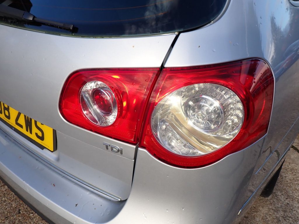 Used Volkswagen Passat 2008 for sale - 76386572: Photo 42