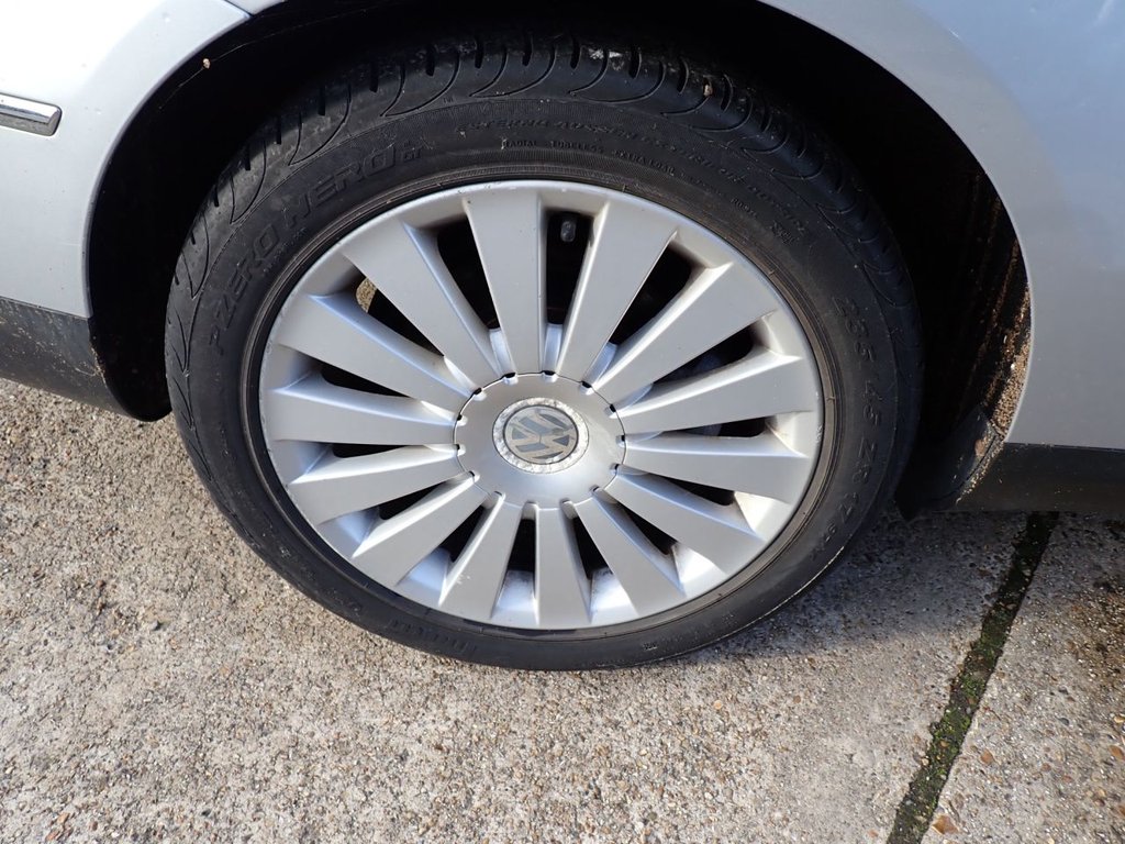 Used Volkswagen Passat 2008 for sale - 76386572: Photo 43