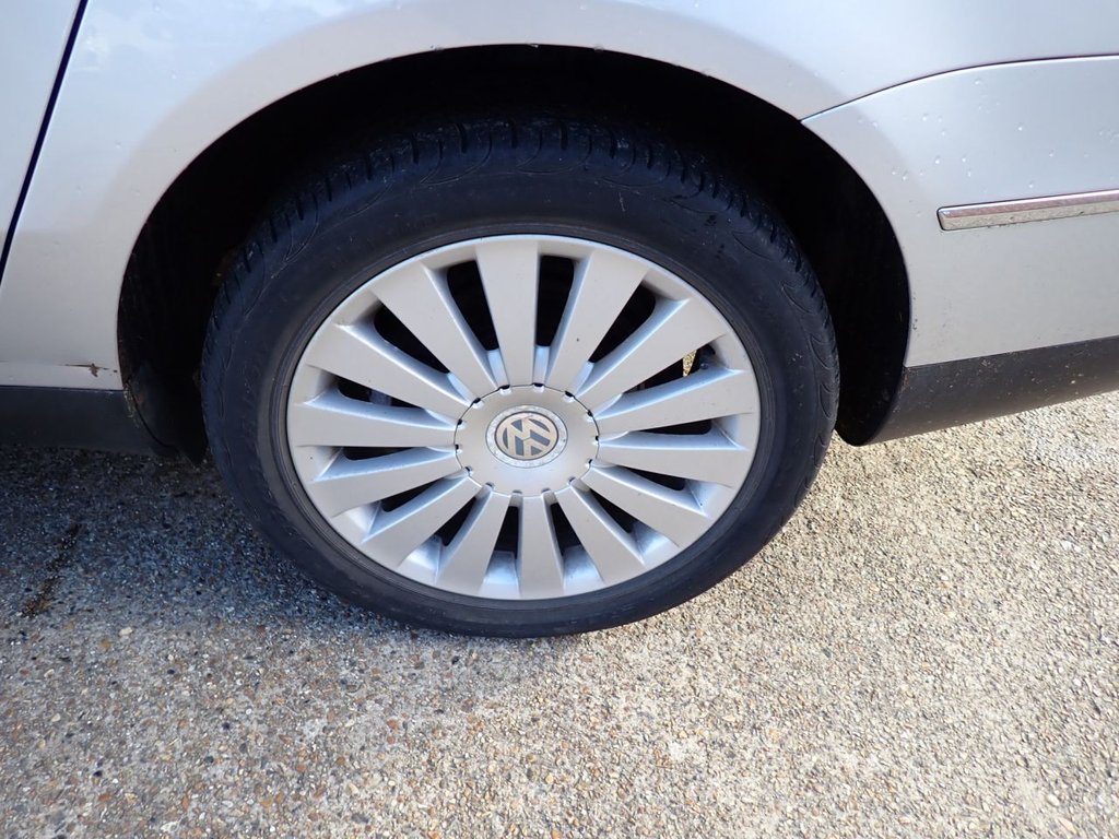 Used Volkswagen Passat 2008 for sale - 76386572: Photo 44