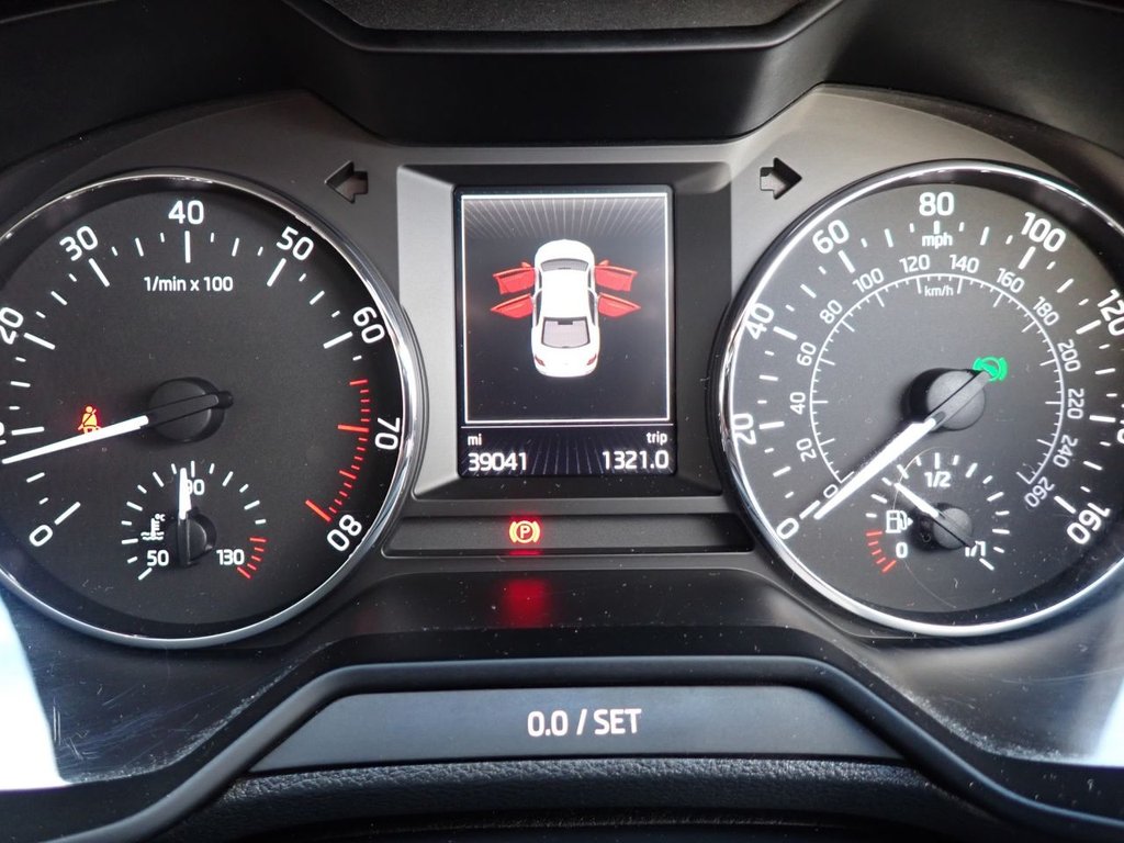 Used Skoda Octavia 2015 for sale - 76304290: Photo 15