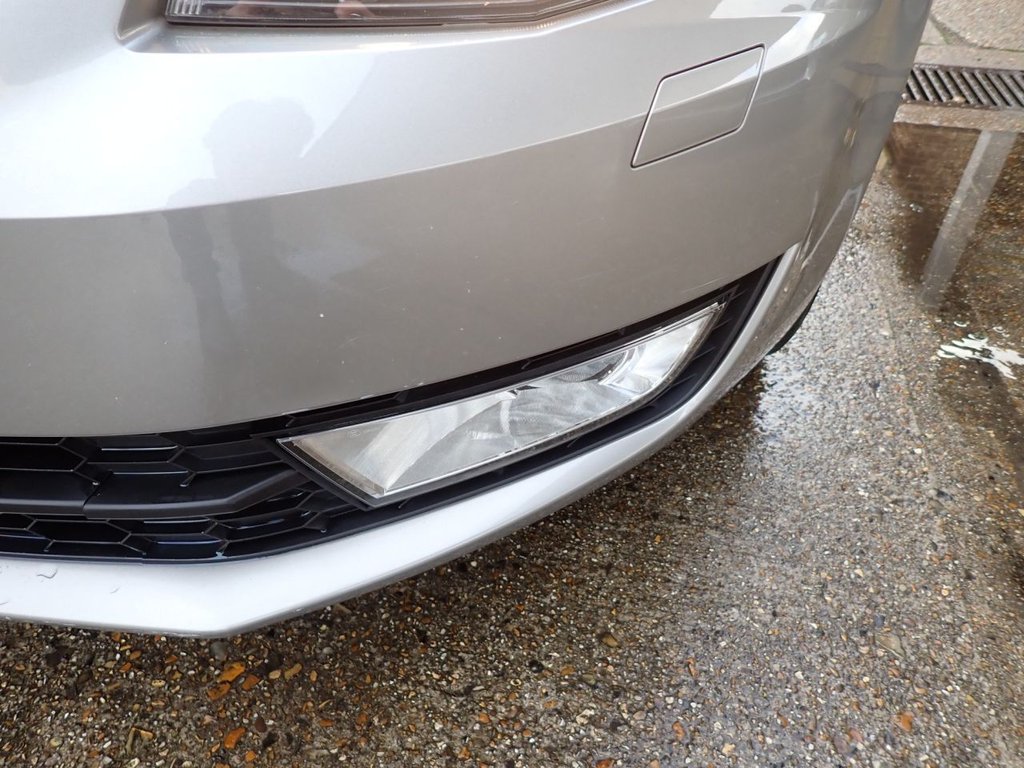 Used Skoda Octavia 2015 for sale - 76304290: Photo 42