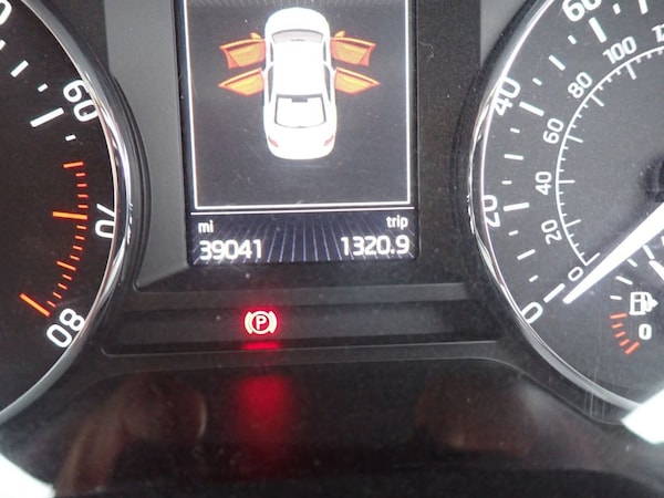Used Skoda Octavia 2015 for sale - 76304290: Photo 9