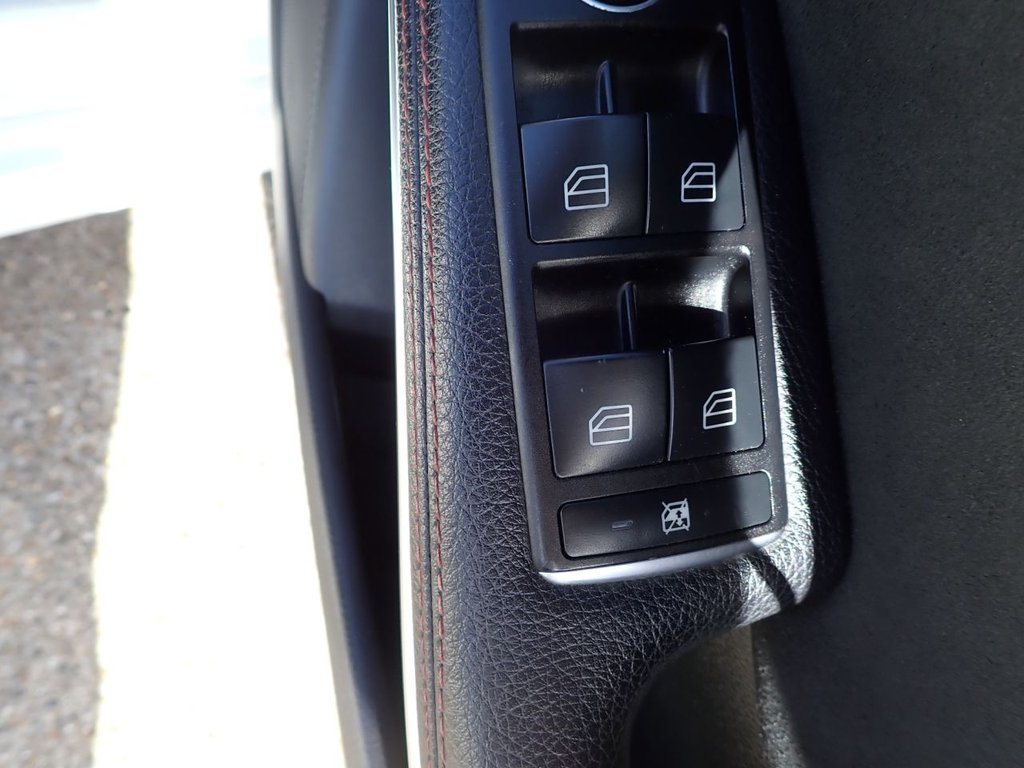 Used Mercedes-Benz A-Class 2017 for sale - 76376337: Photo 30