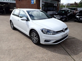 Used Volkswagen Golf 2018 for sale - 78272336: Photo