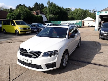 Used Skoda Octavia 2015 for sale - 79276536: Photo