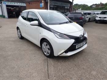 2018 (18) - 1.0 VVT-i X-Play 5dr