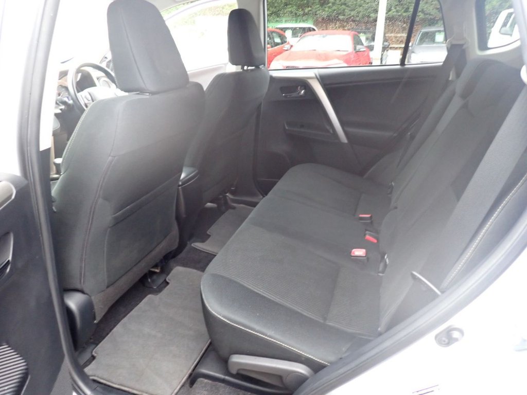 Used Toyota RAV4 2013 for sale - 76520490: Photo 12