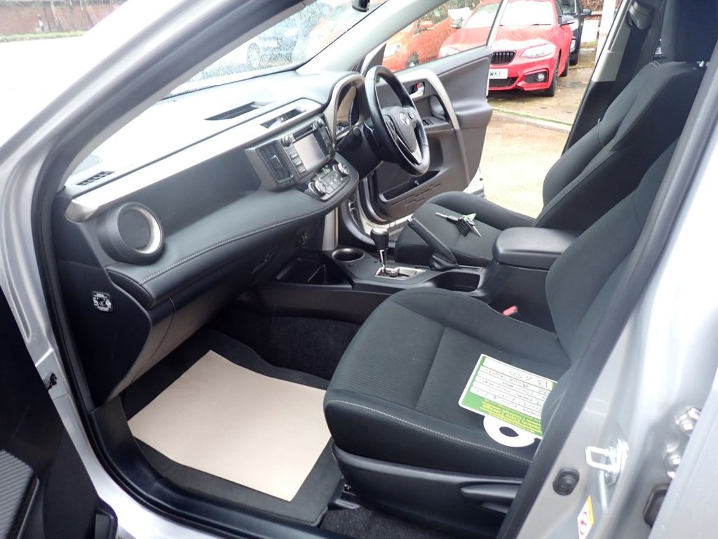 Used Toyota RAV4 2013 for sale - 76520490: Photo 13