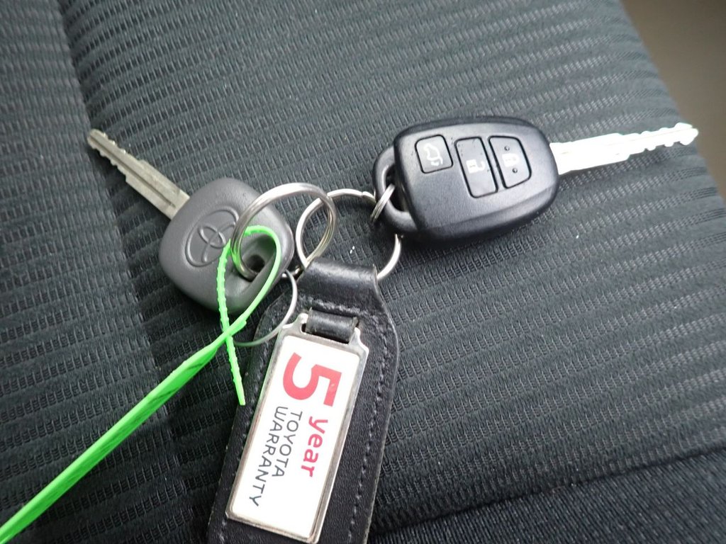 Used Toyota RAV4 2013 for sale - 76520490: Photo 14