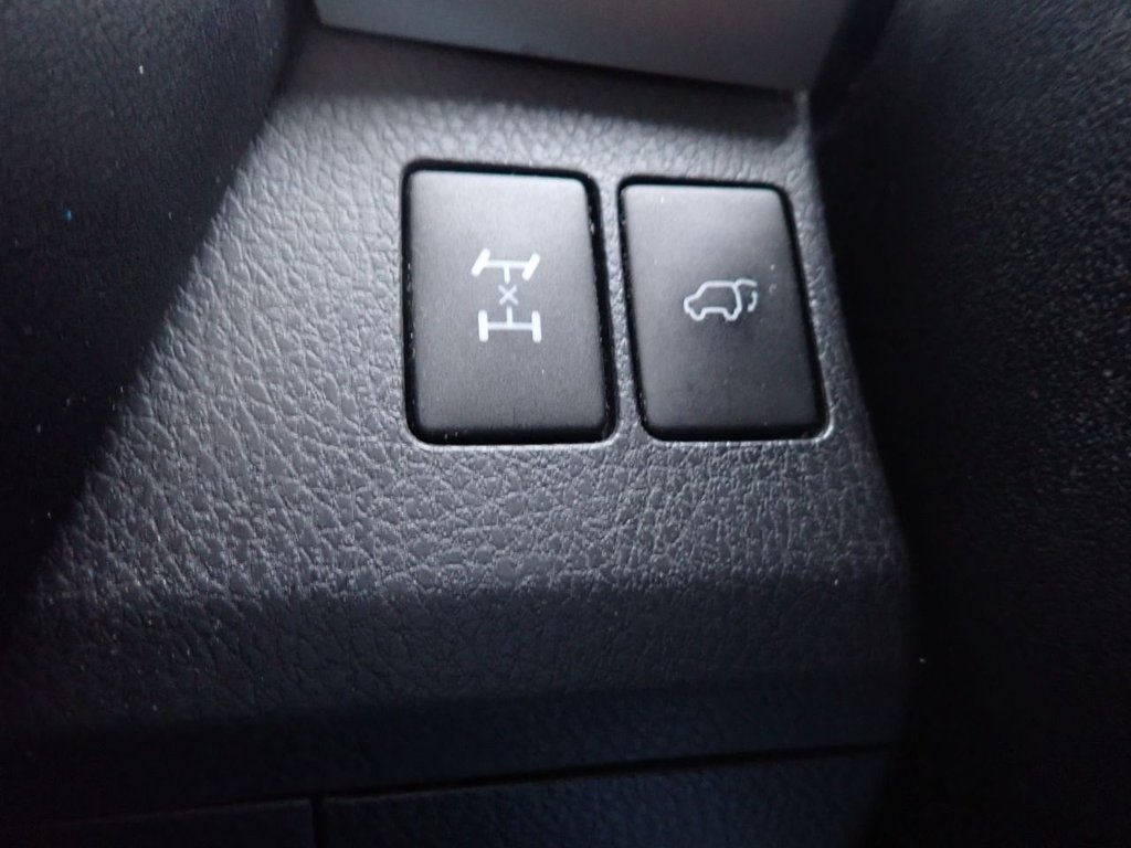 Used Toyota RAV4 2013 for sale - 76520490: Photo 27