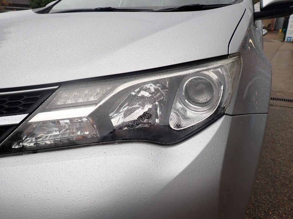 Used Toyota RAV4 2013 for sale - 76520490: Photo 37