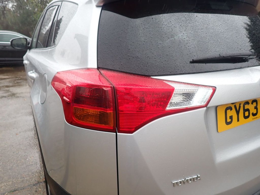 Used Toyota RAV4 2013 for sale - 76520490: Photo 39