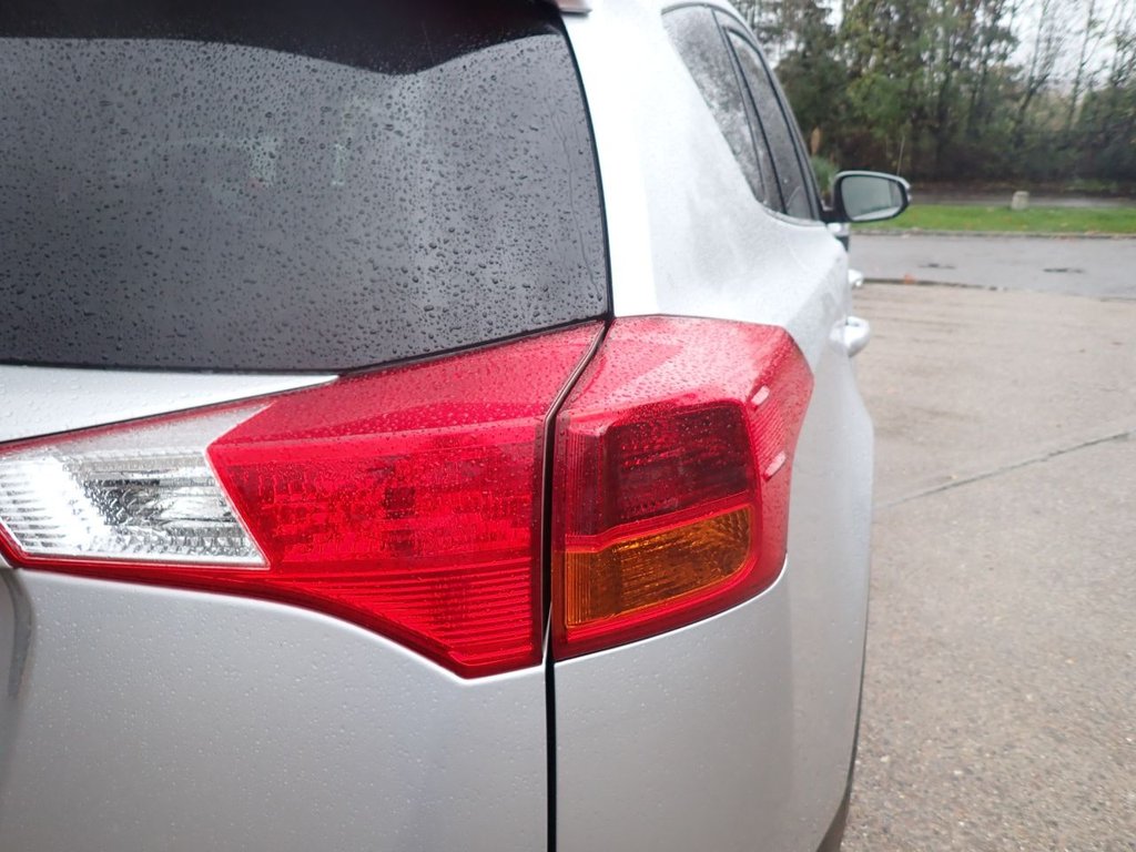 Used Toyota RAV4 2013 for sale - 76520490: Photo 41