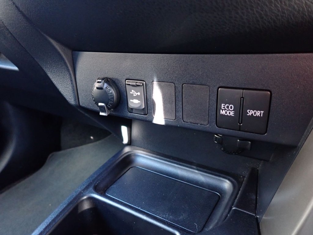 Used Toyota RAV4 2013 for sale - 76520490: Photo 7