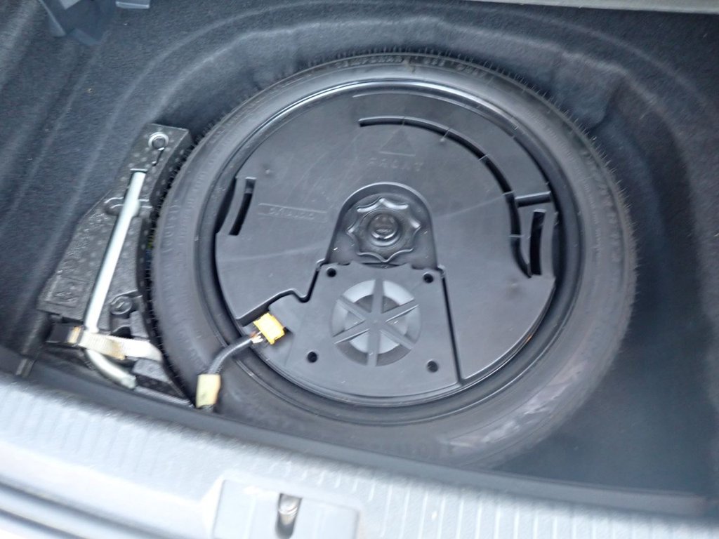 Used Volkswagen Golf 2013 for sale - 76386057: Photo 12