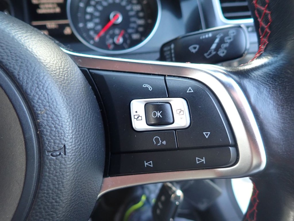 Used Volkswagen Golf 2013 for sale - 76386057: Photo 21