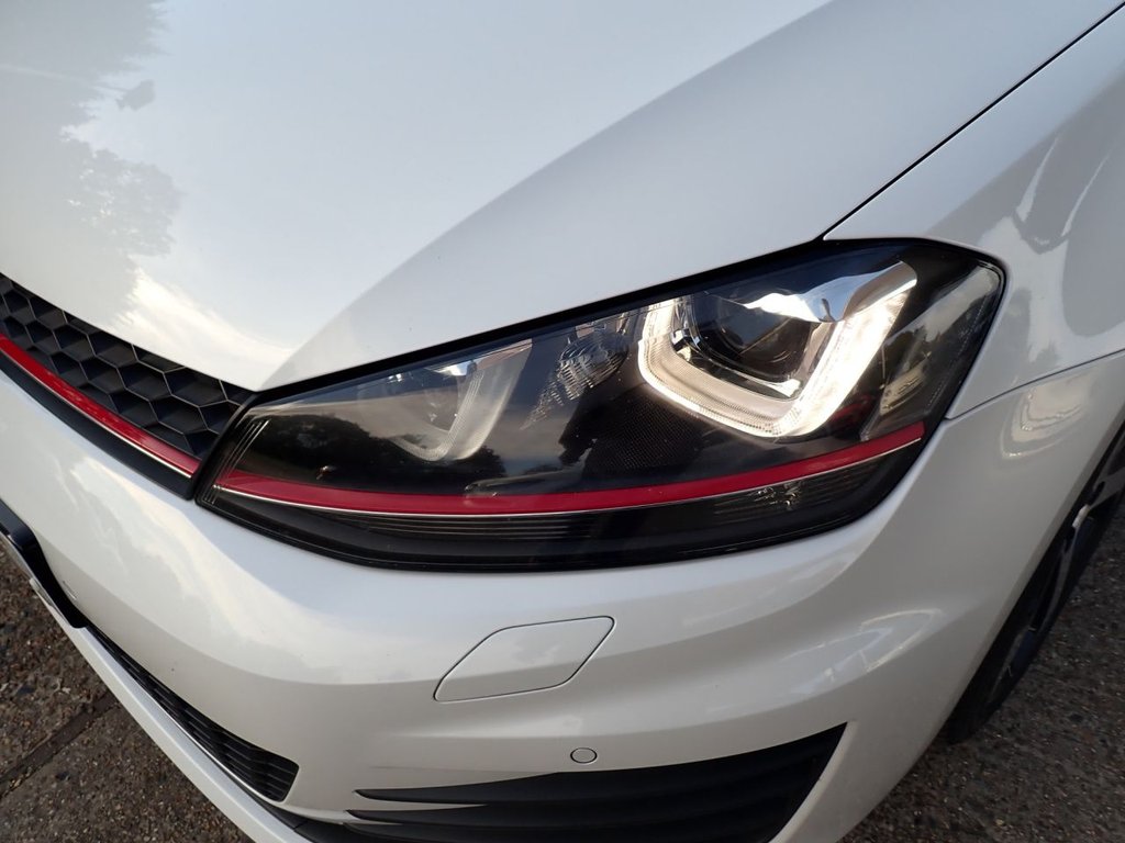 Used Volkswagen Golf 2013 for sale - 76386057: Photo 38
