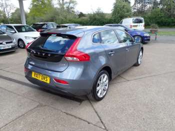 Used Volvo V40 2017 for sale - 74401816: Photo