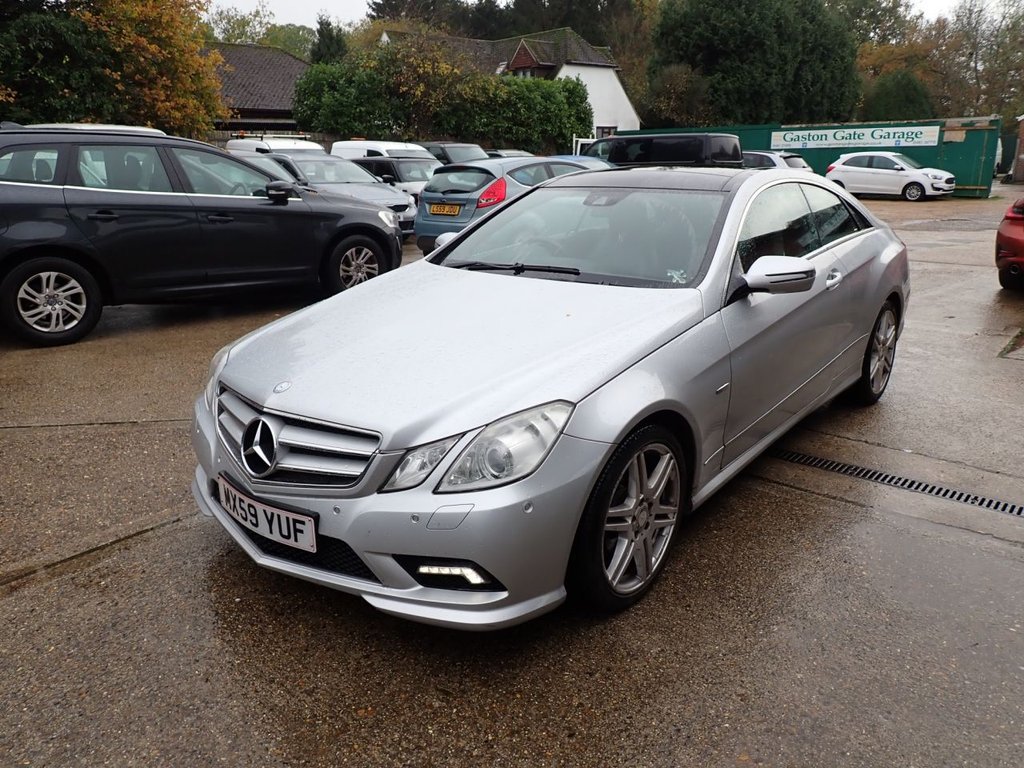 Used Mercedes-Benz E Class 2009 for sale - 76604461: Photo 4