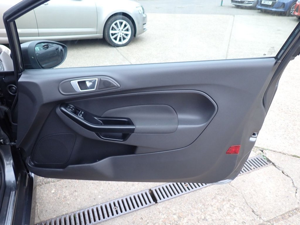 Used Ford Fiesta 2016 for sale - 76520606: Photo 26