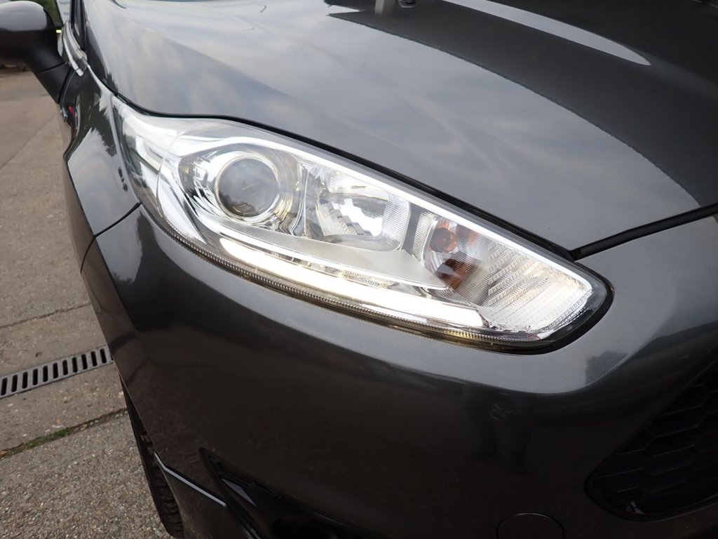 Used Ford Fiesta 2016 for sale - 76520606: Photo 28