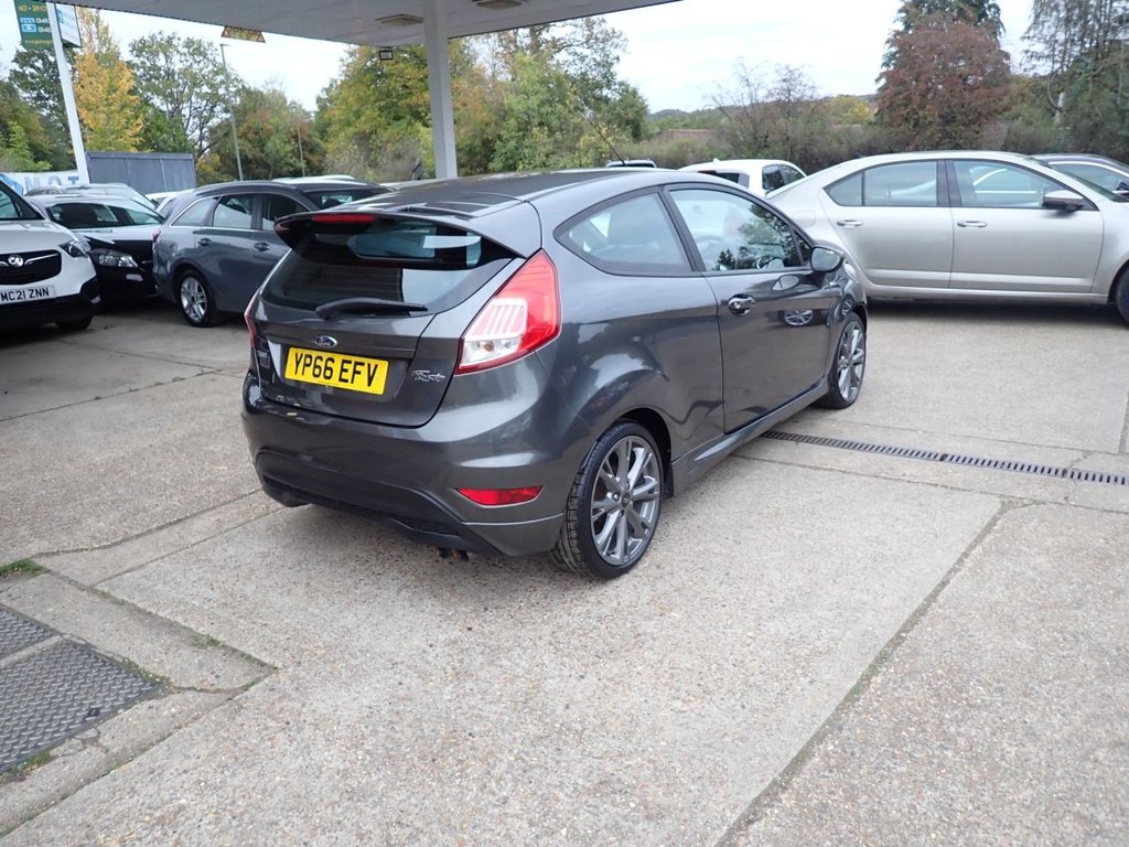 Used Ford Fiesta 2016 for sale - 76520606: Photo 3