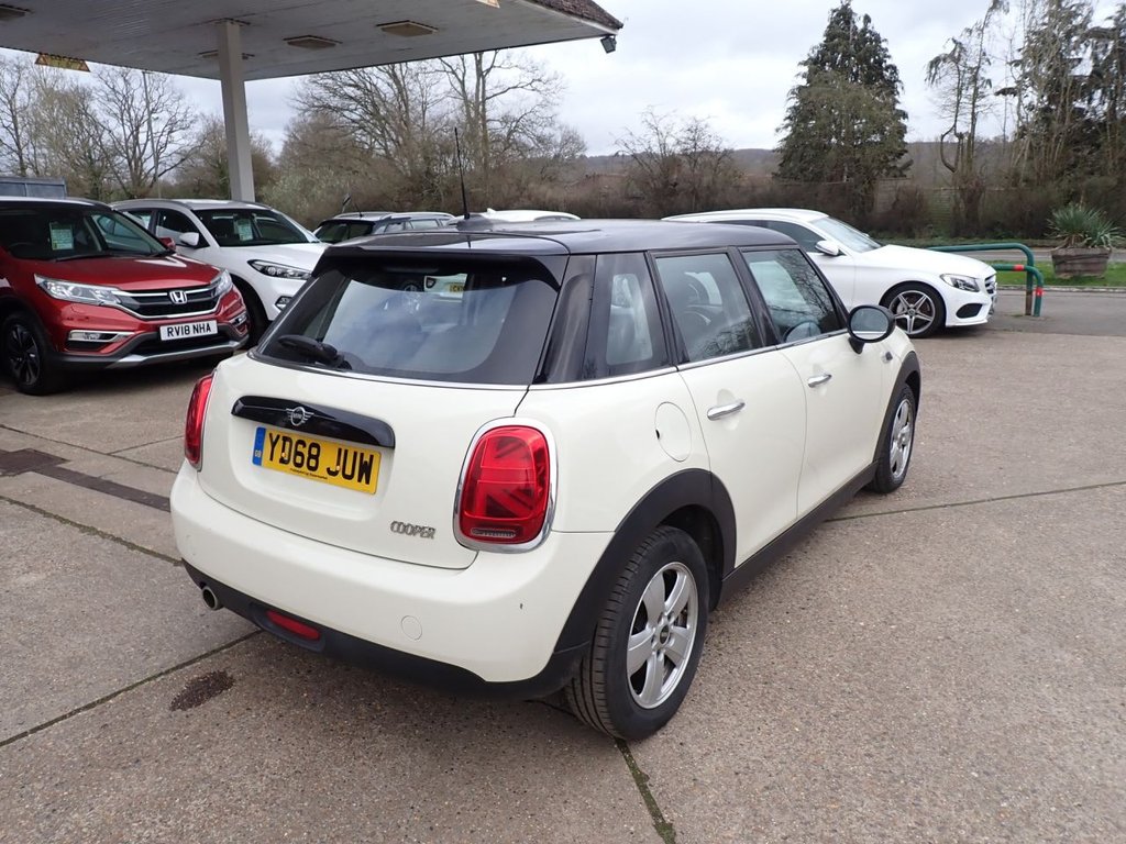 Used MINI Hatch 2018 for sale - 77850274: Photo 2