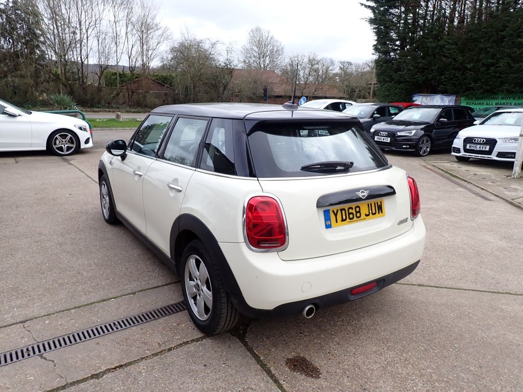 Used MINI Hatch 2018 for sale - 77850274: Photo 3