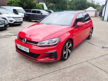 Used Volkswagen Golf 2017 for sale - 78964322: Photo