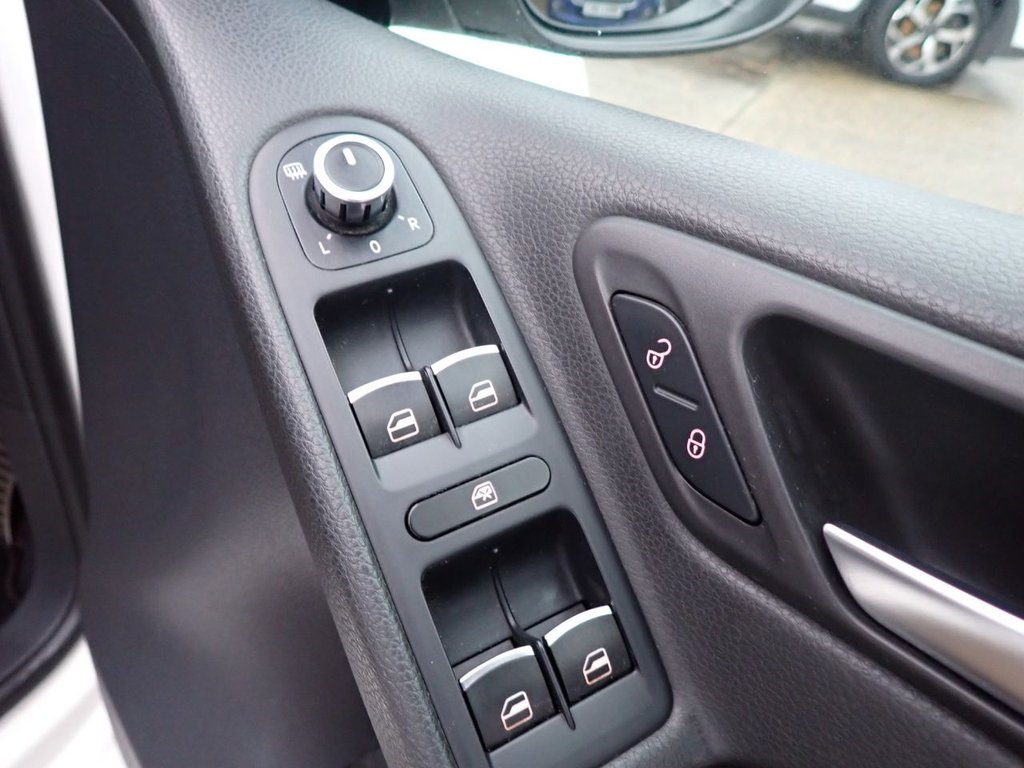 Used Volkswagen Golf 2010 for sale - 76900969: Photo 13