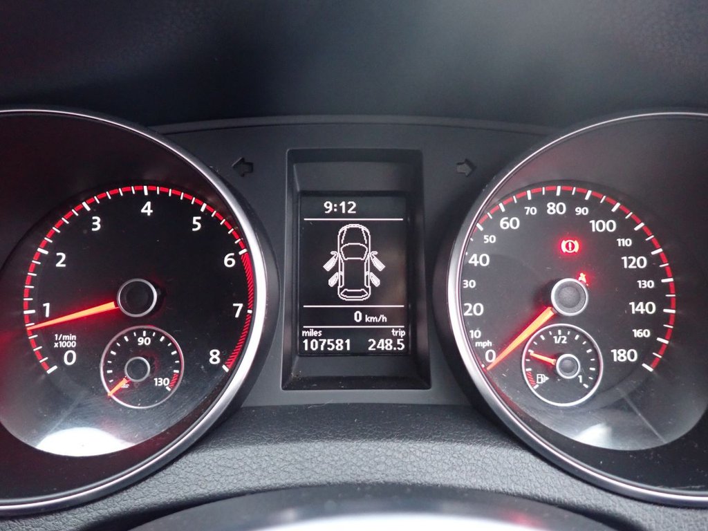 Used Volkswagen Golf 2010 for sale - 76900969: Photo 17