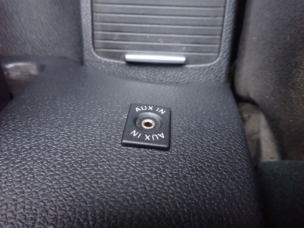 Used Volkswagen Golf 2010 for sale - 76900969: Photo 25