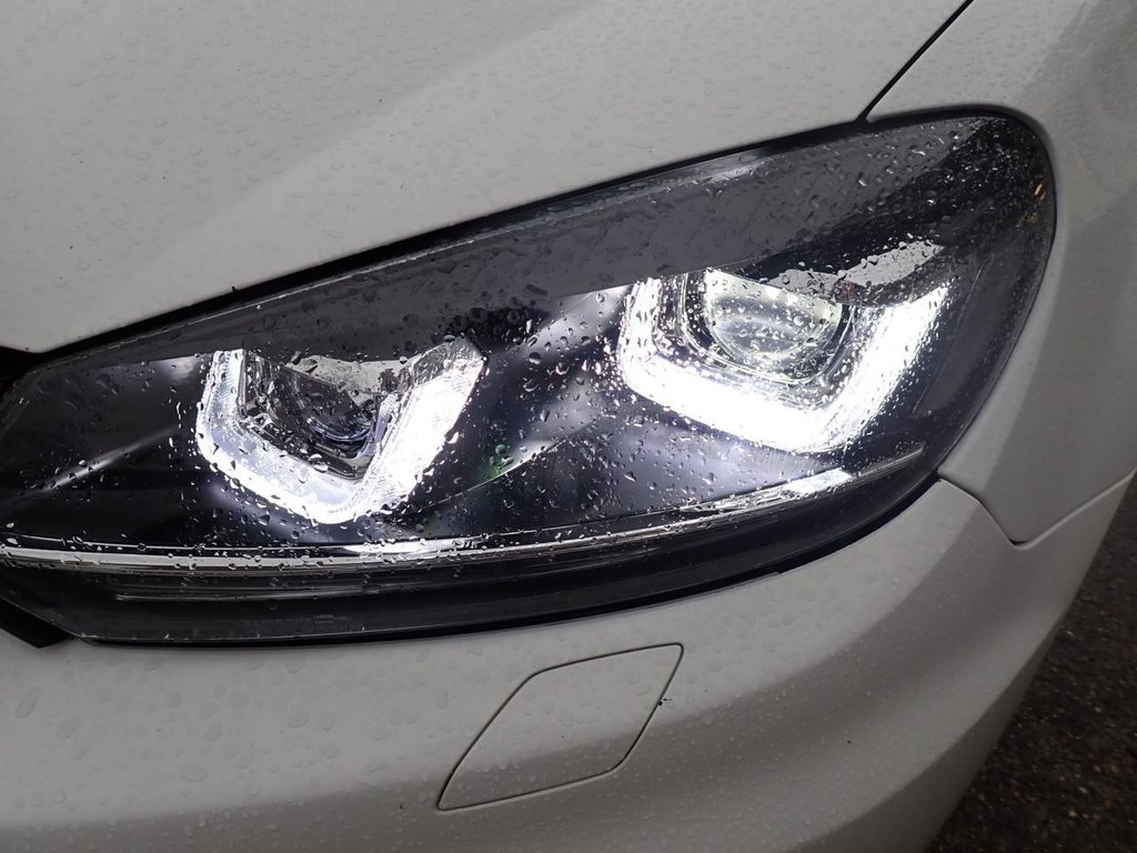 Used Volkswagen Golf 2010 for sale - 76900969: Photo 48