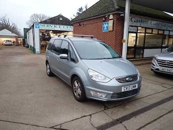 2013 (13) - 2.0 TDCi 140 Zetec 5dr