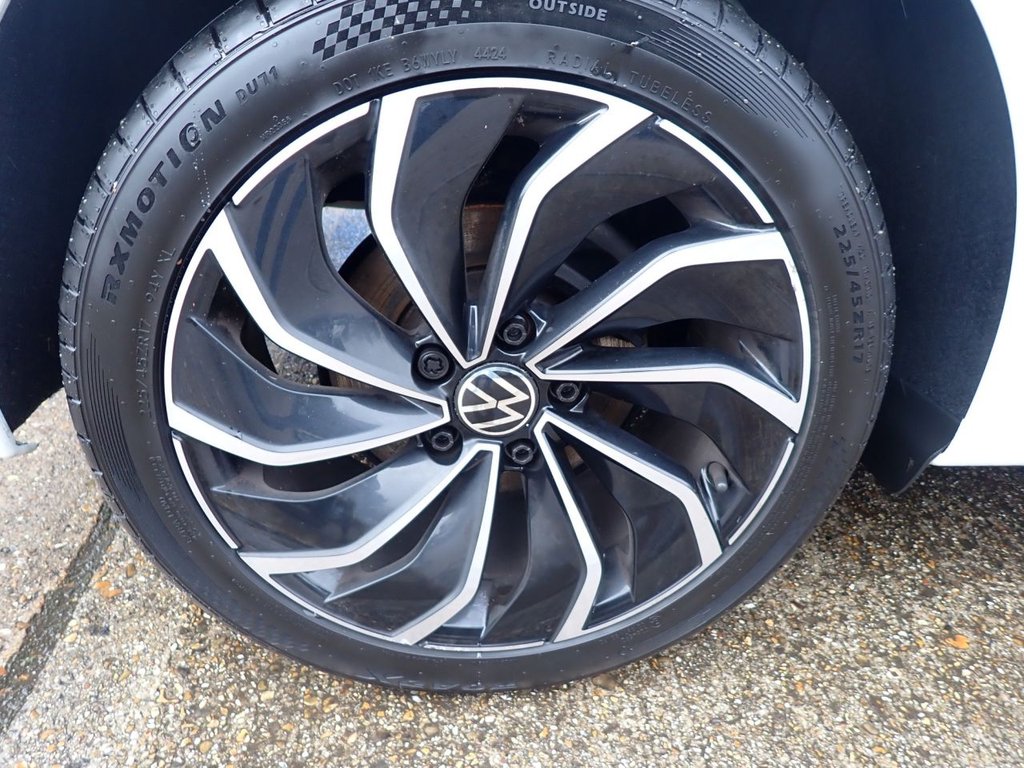 Used Volkswagen Golf 2023 for sale - 77408227: Photo 44