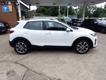 Used Kia Stonic 2018 for sale - 74845133: Photo