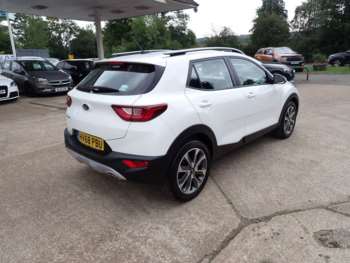 Used Kia Stonic 2018 for sale - 74845133: Photo
